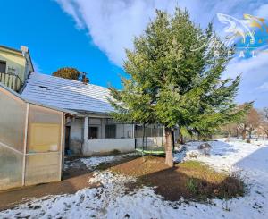 Dvojgeneračný rodinný dom s podnikateľským potenciálom – Viničné