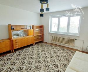 Priestranný rodinný dom s veľkou záhradou v TOP lokalite!