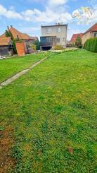 Priestranný rodinný dom s veľkou záhradou v TOP lokalite!