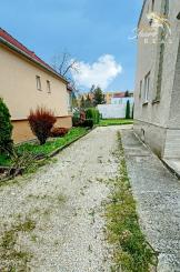 Priestranný rodinný dom s veľkou záhradou v TOP lokalite!