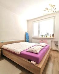 PEKNÝ 2 IZBOVÝ BYT - PO REKONŠTRUKCIÍ