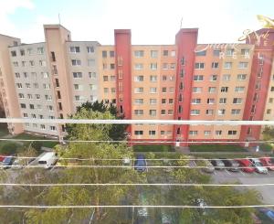 PEKNÝ 2 IZBOVÝ BYT - PO REKONŠTRUKCIÍ