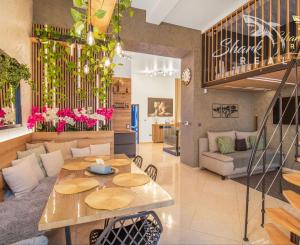 Investičný apartmánový dom v centre s okamžitým výnosom