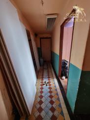 PRIESTRANNÝ RODINNÝ DOM S VEĽKÝM POZEMKOM A DRUHOU STAVBOU – CABAJ-ČÁPOR (PEREŠ)