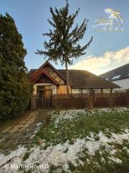 Jedinečný objekt s vysokými stropmi a átriom pre vaše podnikanie