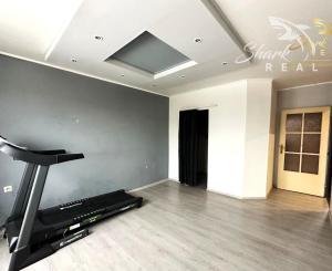 TOP PONUKA! 4 izbový byt s balkónom v širšom centre mesta Šahy