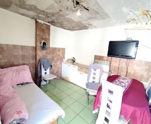 Novinka! Menší dom s rozsiahlym pozemkom v TOP lokalite