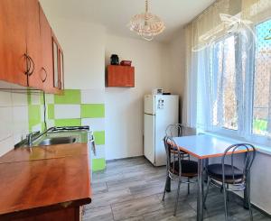 Zrekonštruovaný 2-izbový byt v centre mesta Trebišov – 52 m²