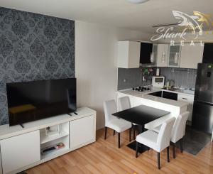 Prenájom 2-izbového bytu – Studenohorská, Bratislava