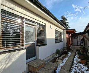 Veľkometrážny/dvojgeneračný rodinný dom na predaj