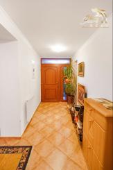 Dom s príjemnou atmosférou a atraktívnym pozemkom 1167m2