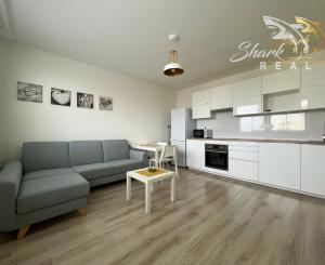 Prenájom 2-izbového bytu v blízkosti električky – Farského