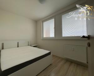 Prenájom 2-izbového bytu v blízkosti električky – Farského