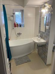 Na predaj 3 - izbový byt kompletne zariadený