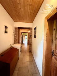 TOP PONUKA! - Rodinný dom so stodolou na samote.