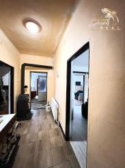 EXKLUZÍVNE - Priestranný a udržiavaný 5 izbový rodinný dom na okraji obce