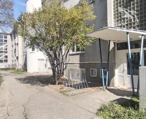 Moderný 2-izbový byt – Royova ulica, Piešťany