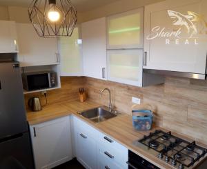 SHARK REAL vám ponúka prenájom pekného 1i bytu v Dúbravke