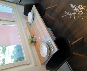 SHARK REAL vám ponúka prenájom pekného 1i bytu v Dúbravke