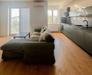 Slnečný 3-izbový byt blízko centra Piešťan