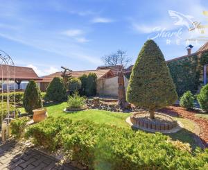 5-izbový RODINNÝ DOM, bazén, terasa, altánok, zeleň, VAŠE NOVÉ MIESTO PRE ŽIVOT