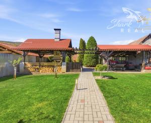 5-izbový RODINNÝ DOM, bazén, terasa, altánok, zeleň, VAŠE NOVÉ MIESTO PRE ŽIVOT