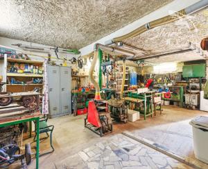 5-izbový RODINNÝ DOM, bazén, terasa, altánok, zeleň, VAŠE NOVÉ MIESTO PRE ŽIVOT