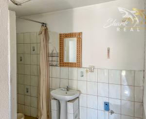 Dom s obrovským potenciálom v centre obce - Podolie