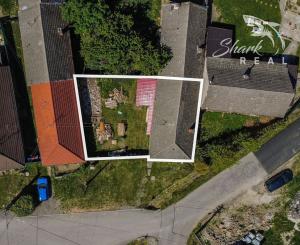 Dom s obrovským potenciálom v centre obce - Podolie