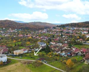 Slnečný pozemok s panoramatickým výhľadom