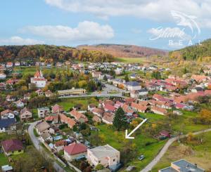 Slnečný pozemok s panoramatickým výhľadom
