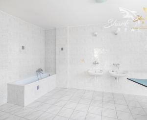 334 m² nezariadených možností | Garáž, 6 izieb, terasa | Staré Mesto, Bratislava