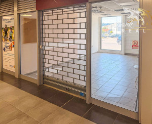 PRENÁJOM – Obchodný priestor 21,66 m² v nákupnom centre Glavica