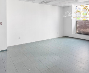 PRENÁJOM – Obchodný priestor 49,5 m² v nákupnom centre Dubrawa