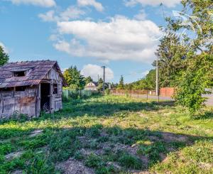 Pekný starší vidiecky dom s pozemkom – Tepličky