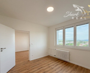 Priestranný 3-izbový byt po kompletnej rekonštrukcii | 70 m² 