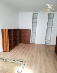 VEĽKÝ 1 izbový byt _ Kadnárova ul. Bratislava