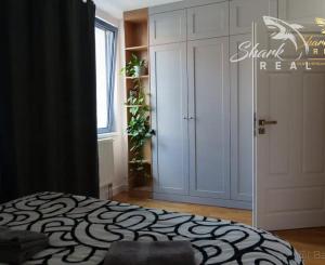 Na prenájom kompletne zariadený 2-izbový apartmán v centre Bratislavy – Vysoká ulica