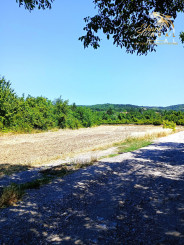 Na predaj stavebný pozemok v tichej lokalite v Nitre na Zobore.