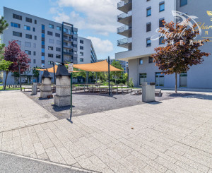 Moderný 1-izbový byt s garážovým státím - Mlynské nivy