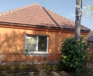 Na predaj RD s veľkým pozemkom v Kapinciach