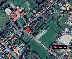 PREDAJ! Pozemok so stavebným povolením