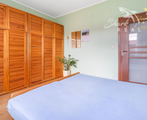 Moderný 3-izbový bungalov s garážou, dielňou a krásnou záhradou – Hôrka nad Váhom