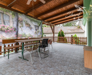 NA PREDAJ - Exkluzívne - Reštaurácia s terasou, barom a apartmánom.