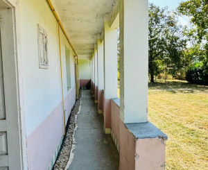 Na predaj 4-izbový vidiecky dom v obci Branč