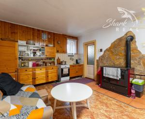 Priestranný rodinný dom s pozemkom 1 623 m² v Pavlovej Vsi – len pár minút od Tatralandie