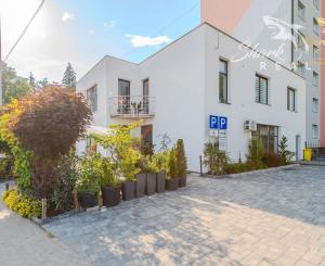 Moderný komerčný priestor v centre Stropkova vo výmere 150 m2