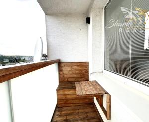 SHARK REAL/PRENÁJOM, 2 izbový byt s balkónom
