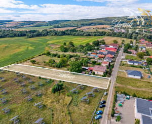 NA PREDAJ: Krásny stavebný pozemok v rekreačnej oblasti Malá Domaša.