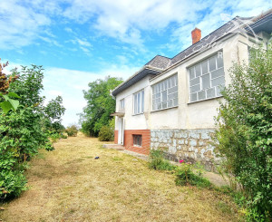 RODINNÝ DOM V TICHEJ OBCI TUŠICE
